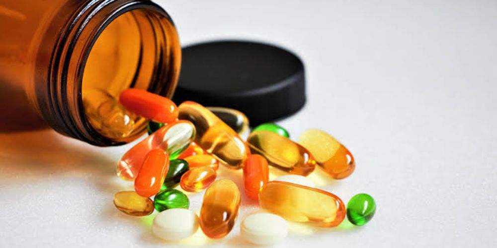 Should you take a multivitamin with food